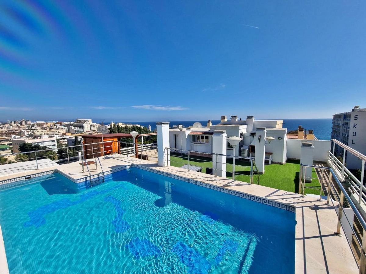 Penthouse With Private Pool, Hot Tub Jacuzzi With Sea Views And Chill-Out Zone, Close To The Sea 马尔韦利亚 外观 照片